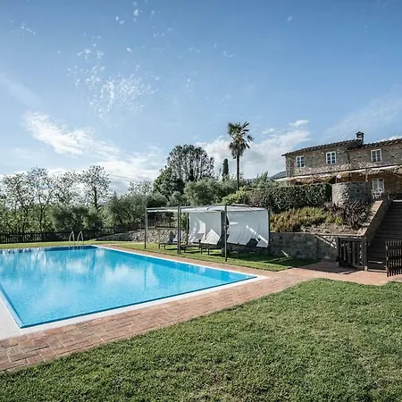 Apartament Ampio Completamente Rinnovato Con Vista E Piscina